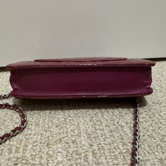 Chanel 2.55 Reissue WOC Burgundy Dark Red Leather Crossbody Bag Wallet on Chain - Picture 12 of 14